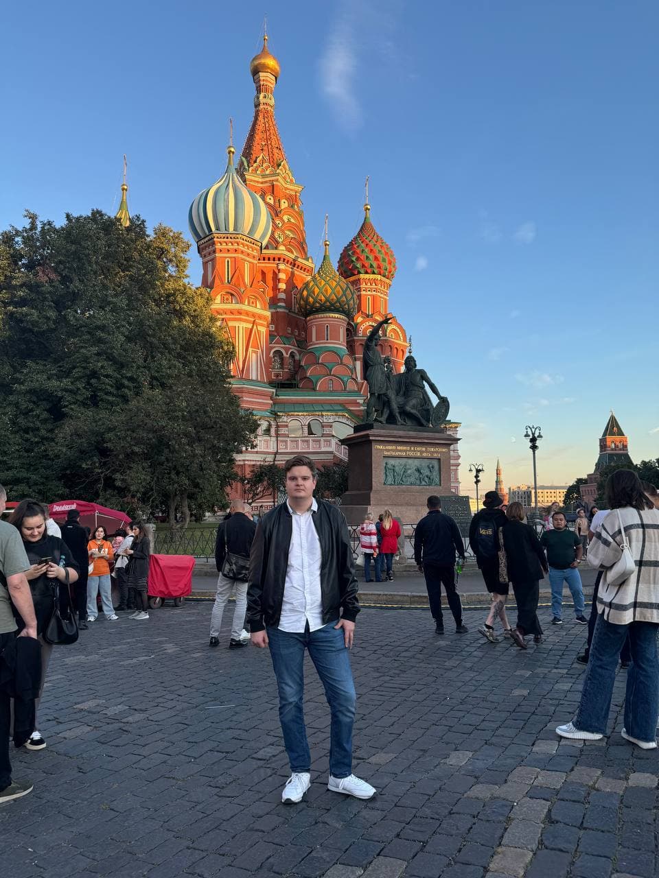 Alex Leonoff en Moscú